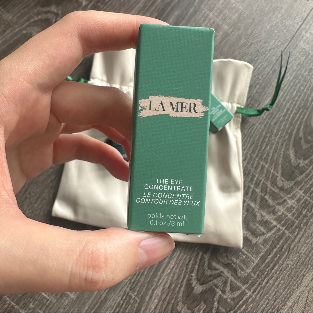 La Mer Sample Bag - Picture 4 of 6